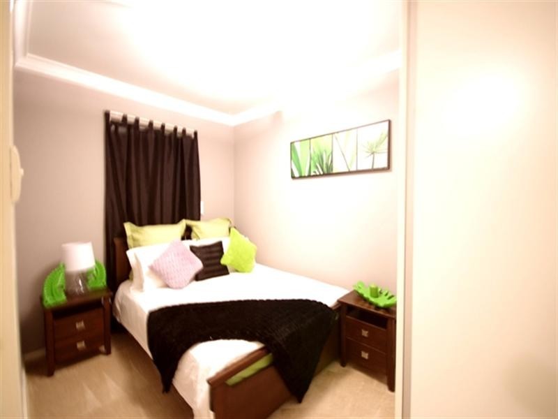 30 Burgland Drive, Girrawheen WA 6064