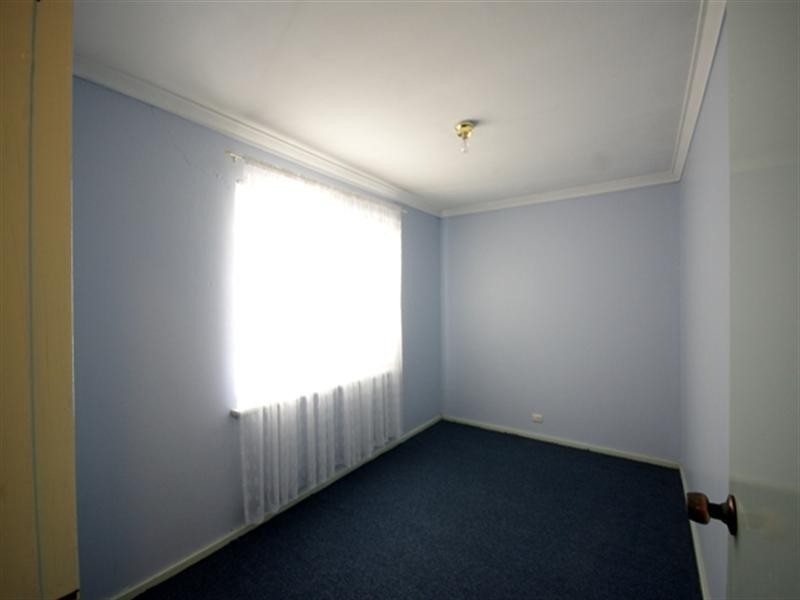100 Luyer Avenue, East Cannington WA 6107