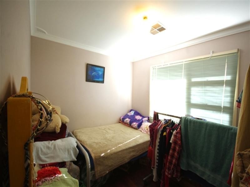 26 Gummow Way, Girrawheen WA 6064