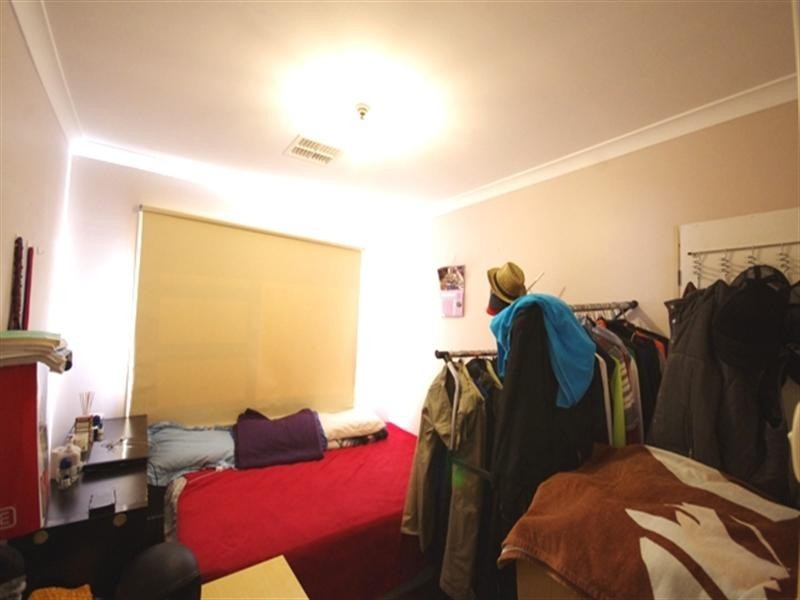 26 Gummow Way, Girrawheen WA 6064