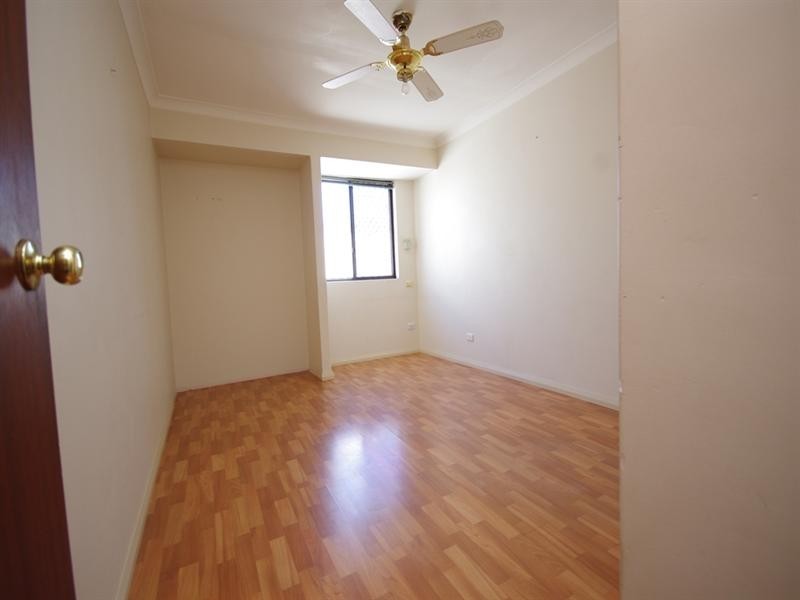 40 Regent Drive, Alexander Heights WA 6064