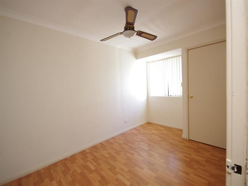 40 Regent Drive, Alexander Heights WA 6064