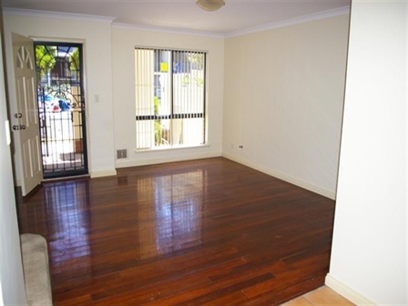 382 Stirling Street, Highgate WA 6003