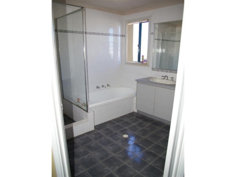 2C Blackdoune Way, Westminster WA 6061