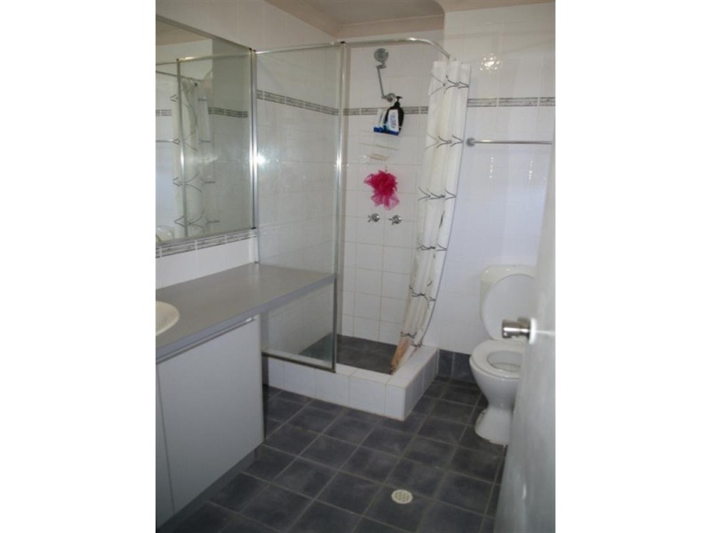 2C Blackdoune Way, Westminster WA 6061