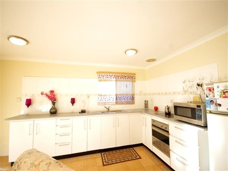 12 Nettle Terrace, Mirrabooka WA 6061