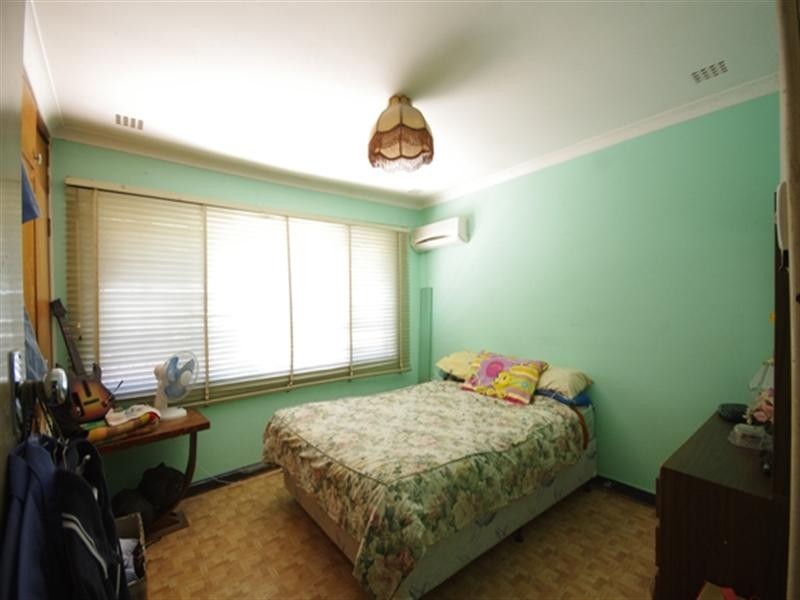 96 Camberwell Road, Balga WA 6061