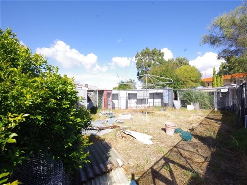 96 Camberwell Road, Balga WA 6061