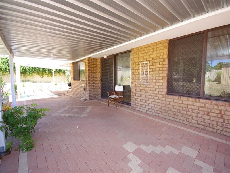 24 Dryandra Drive, Mirrabooka WA 6061