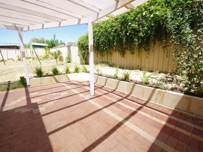 24 Dryandra Drive, Mirrabooka WA 6061