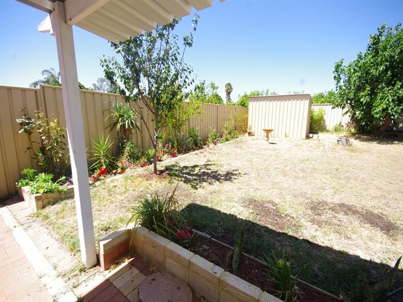 24 Dryandra Drive, Mirrabooka WA 6061