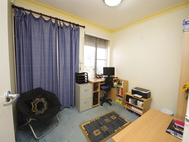 19 Oakleaf Circle, Mirrabooka WA 6061