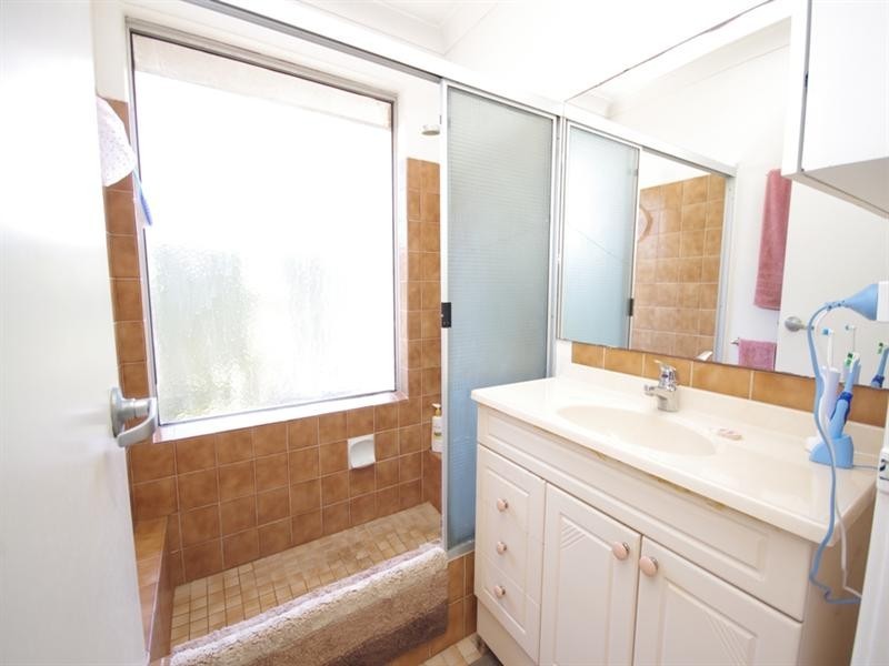 19 Oakleaf Circle, Mirrabooka WA 6061