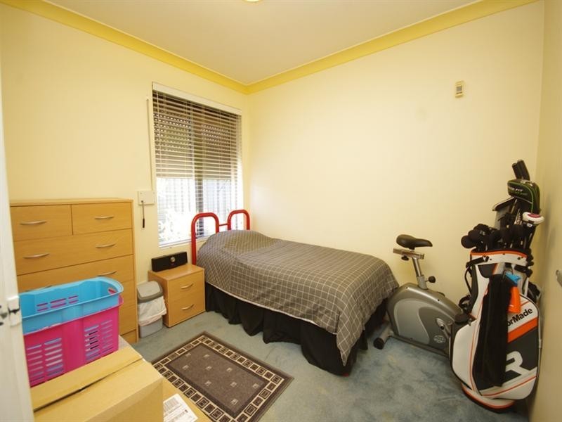 19 Oakleaf Circle, Mirrabooka WA 6061