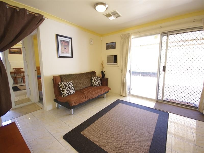 19 Oakleaf Circle, Mirrabooka WA 6061