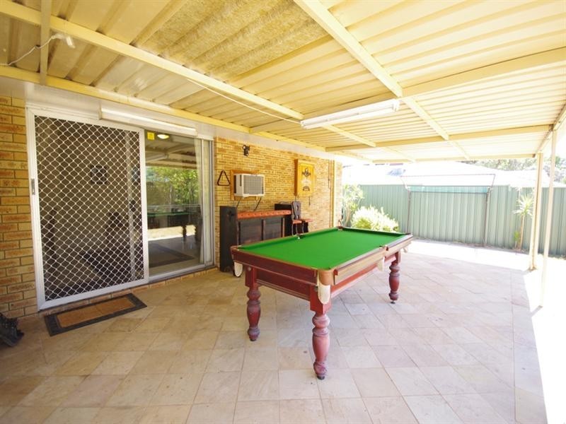 19 Oakleaf Circle, Mirrabooka WA 6061