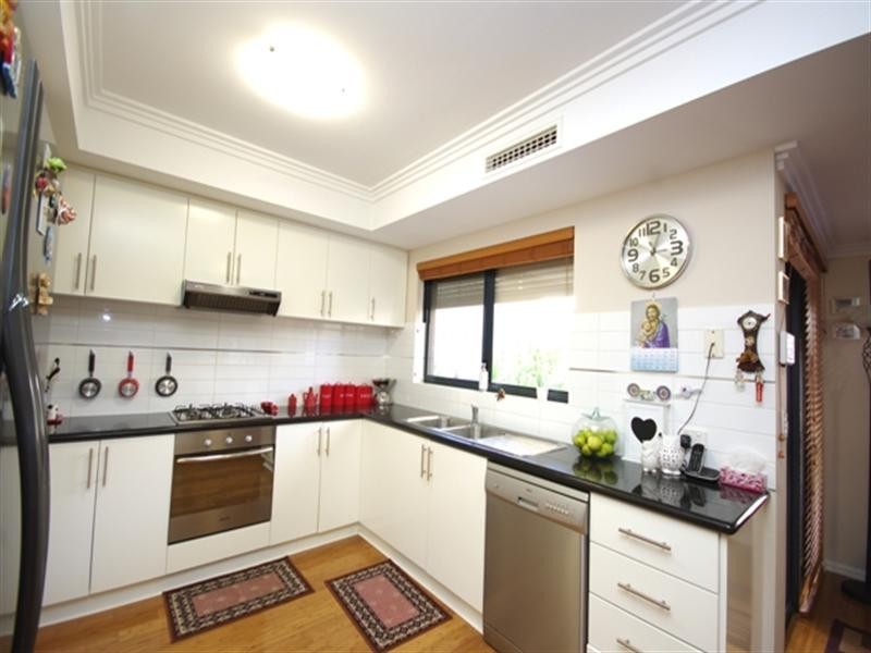 2d Berkeley Avenue, Nollamara WA 6061