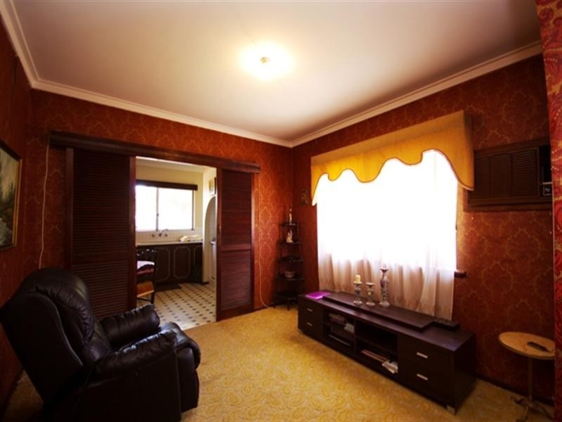 3 Dressler Way, Girrawheen WA 6064