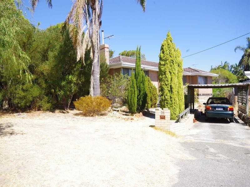 28 Harkins Street (Off Wychcross St), Westminster WA 6061