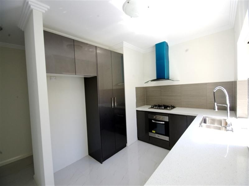 28 Kenwick Way, Balga WA 6061