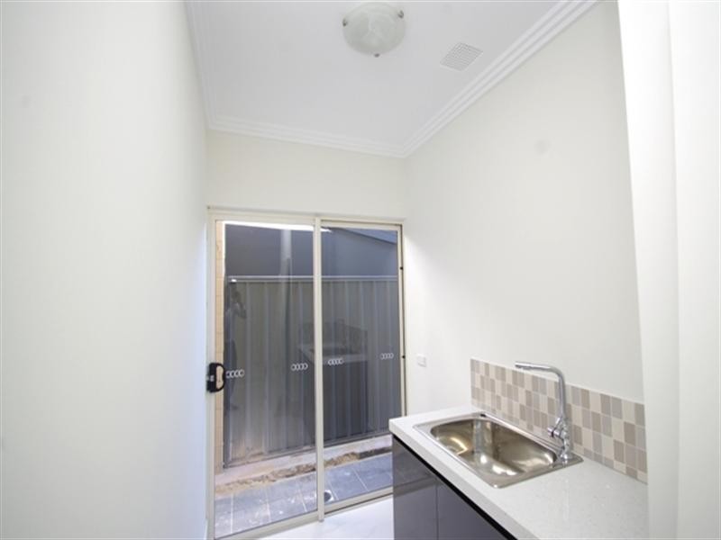 28 Kenwick Way, Balga WA 6061