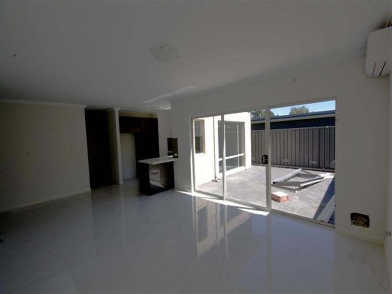 28 Kenwick Way, Balga WA 6061