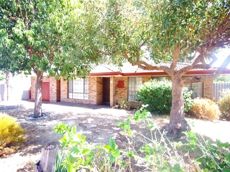 50 Burgland Drive, Girrawheen WA 6064