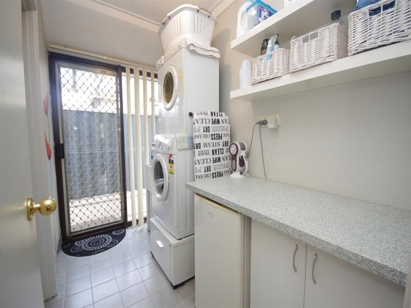 5 Finke Court, Mirrabooka WA 6061