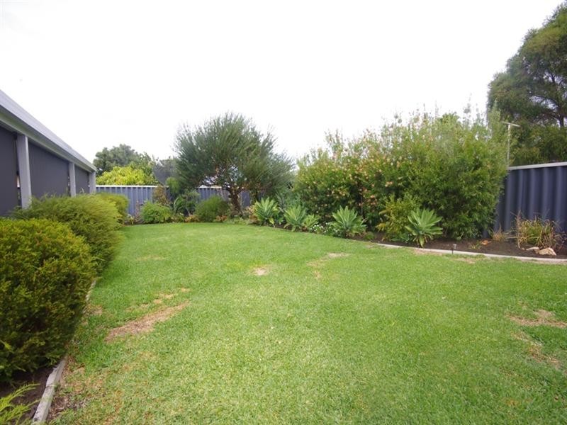 5 Finke Court, Mirrabooka WA 6061