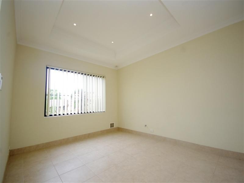 9a Harris Way, Westminster WA 6061