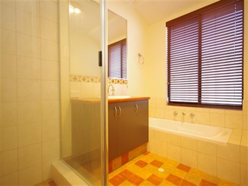 9 Garnett Place, Balga WA 6061