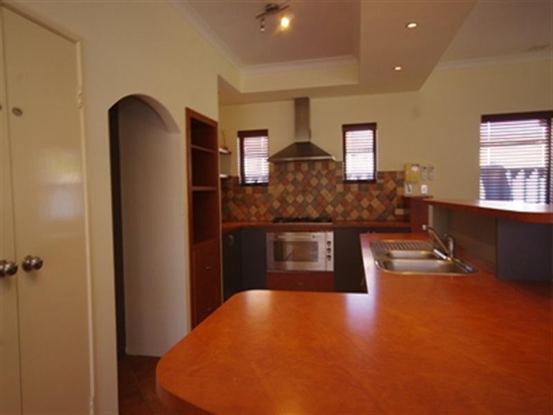 9 Garnett Place, Balga WA 6061