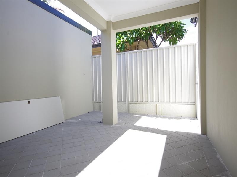 89B Arkana Road, Westminster WA 6061