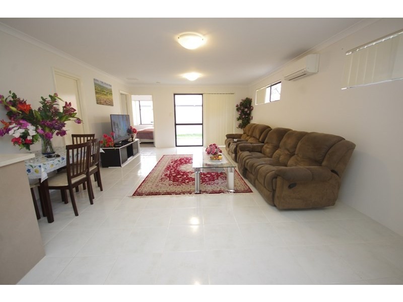 39c Wittering Crescent, Balga WA 6061