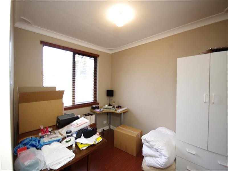 2 Warwick Place, Girrawheen WA 6064