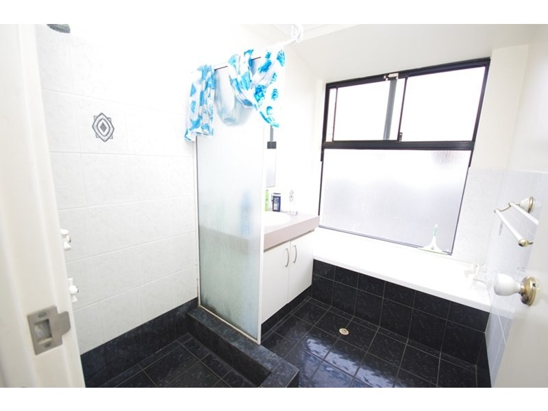 1 Tekapo Lane, Ballajura WA 6066