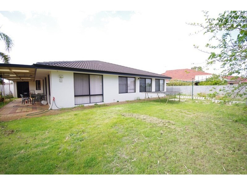 1 Tekapo Lane, Ballajura WA 6066