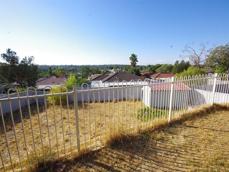 55 Wintersweet Ramble, Mirrabooka WA 6061