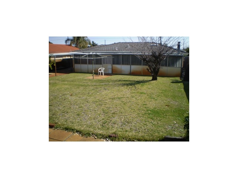 48 Wicks Street, Eden Hill WA 6054