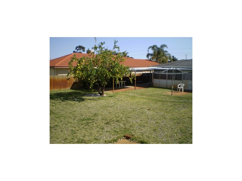 48 Wicks Street, Eden Hill WA 6054