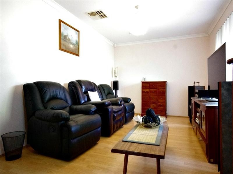 9 Smoke Bush Way, Ellenbrook WA 6069