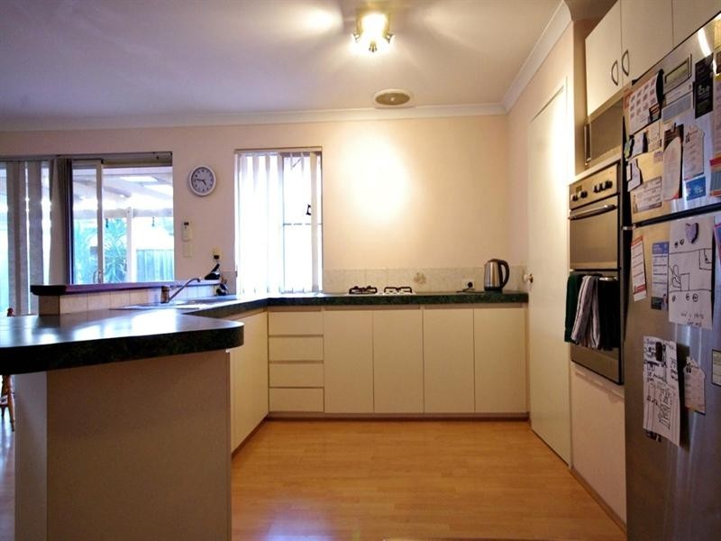 9 Smoke Bush Way, Ellenbrook WA 6069
