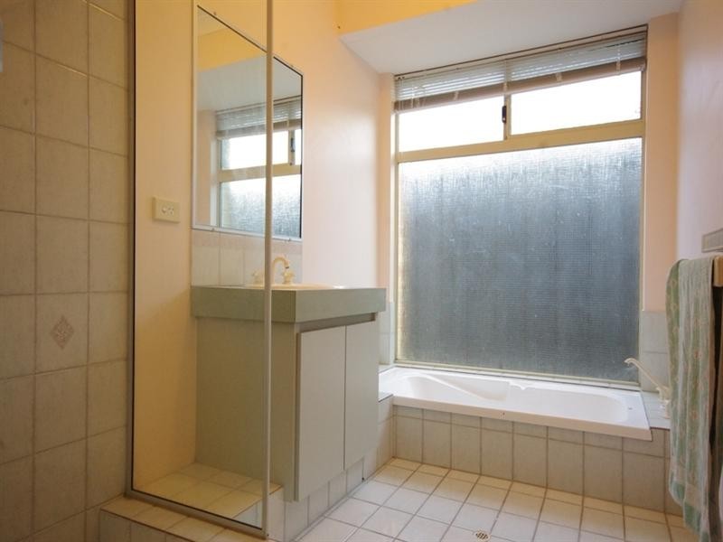 9 Smoke Bush Way, Ellenbrook WA 6069