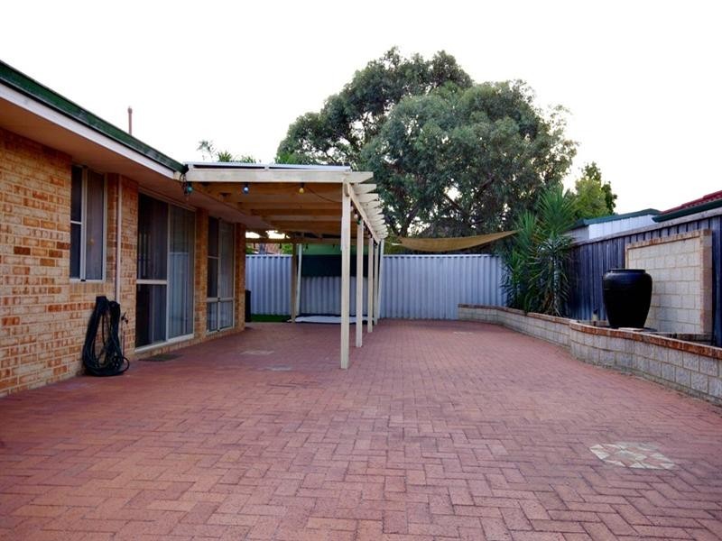 9 Smoke Bush Way, Ellenbrook WA 6069