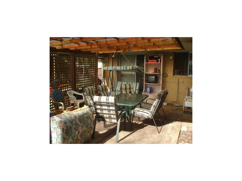 3 Barlee Way, Beechboro WA 6063