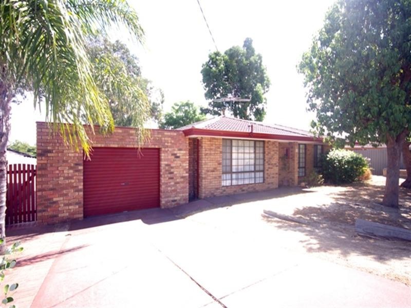 50 Burgland Drive, Girrawheen WA 6064