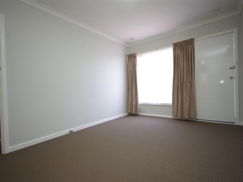 26d Greville Way, Girrawheen WA 6064