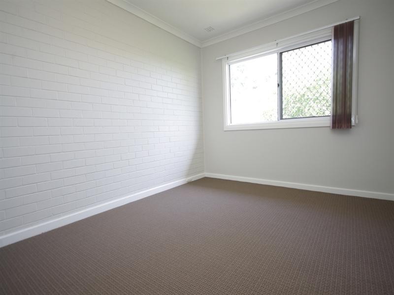 26d Greville Way, Girrawheen WA 6064