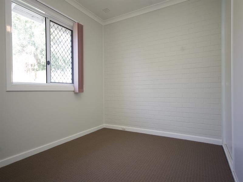 26d Greville Way, Girrawheen WA 6064