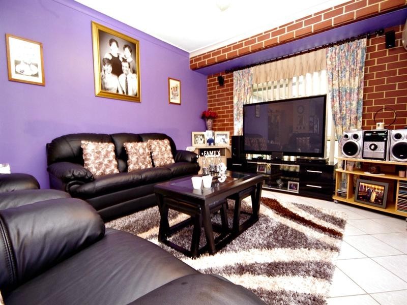 8 Curtin Road, Marangaroo WA 6064